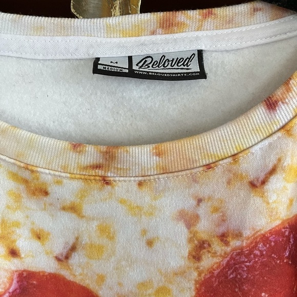 Beloved pepperoni pizza sweatshirt sz medium - Picture 2 of 4